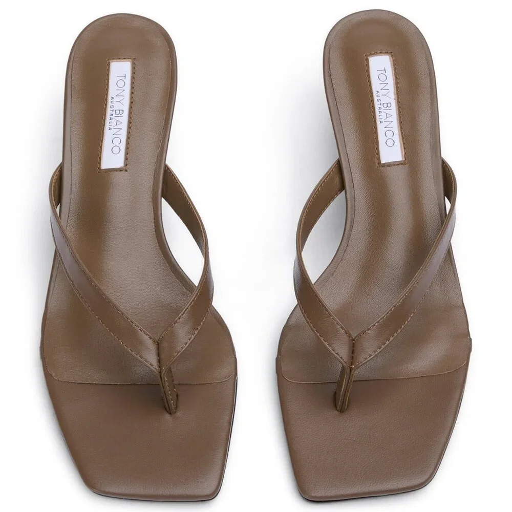 Tony Bianco Topaz Sandal in Liqueur leather kitten heel open toe flip flop - Picture 2 of 11